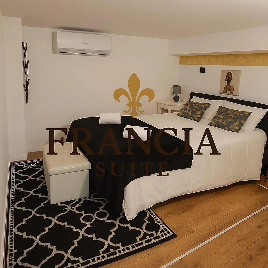 اتصالات Francia Suite 
